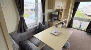 Cabin Sleeps 8 with Indoor Pool - Image 2