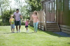 Sandy Meadows Lodge Park - Image 4