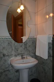 Denver Plaza Hotel - Image 2