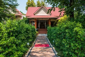 Tonwa Resort Hotel - Image 3