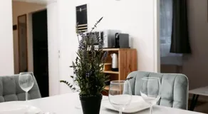 FREE Parking City Apartment - Image 2