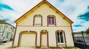 DUPLEX CENTRE VILLE 6 personnes (WIFI/PARKING) - Image 3