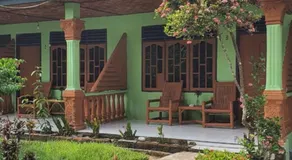 Wisma Batu Mandi and Jungle trekking - Image 5