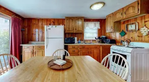 Otis Cottages - Image 5