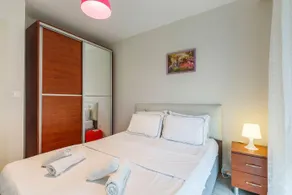 Modern Apartment 1 Br - Image 3