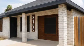 Cozy House in Mayberry - Image 3