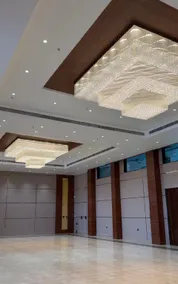Riviera Hotel and Resort - Image 3
