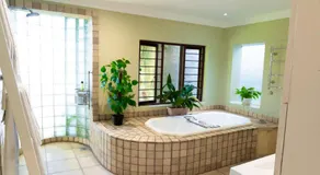 Shepherd's Corner Guest House - Tranquil Boutique Stay in Bryanston - Image 4