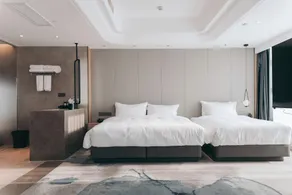 Jinling Landison Hotel - Image 2
