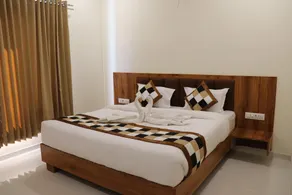 Hotel Naresh Palace - Image 5