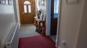 Claremont Guesthouse - Image 4
