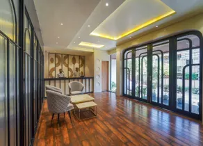 The Urban Villa - Image 2