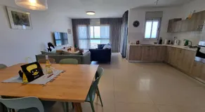 7th Floor - Image 4