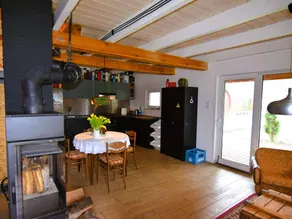 Holiday home with sauna and hot tub at the lake - Image 4