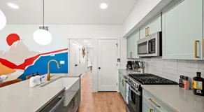 Boho Vibe Townhome King Bed Garage SLC - Image 3