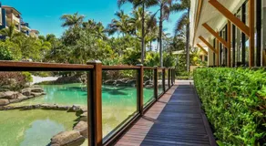 Beachside 1-Bedroom Apartment -Alex and Mooloolaba - Image 4