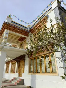Walnut Snowveil Residency - Image 4