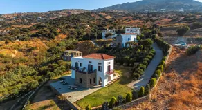 Eleni's Guesthouse - Image 2