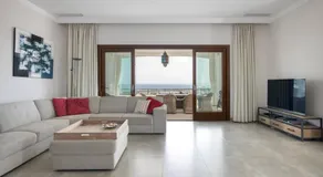Villa mit Garten, Terrasse und privatem Pool | Strandblick | Perfekt für die Arbeit von Zuhause - Image 2