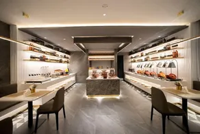 Home Inn Plus Nanjing Railway Station Xuanwu Lake - Image 5