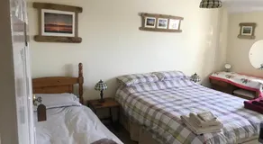 Stoke House Bed and Breakfast - Image 2