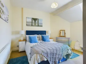 Haslemere Cottage, Beer – Coastal Getaway Near the Beach - Image 2
