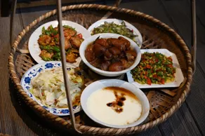 Dayong Mansion 大庸堂/婺源的秋天藏着不像人间的人间/10月赏秋/11月皇菊花开游人醉 - Image 3