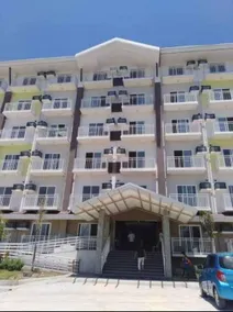 Near Airport Cozy Layover Studio Pool & Gym, Smartlock FREE Fast WiFi Netflix & Kitchen - Image 2