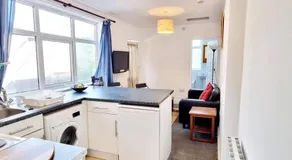 1 bedroom flat in thurmaston - Image 3