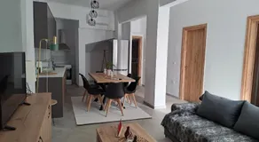 Parthenon apartment - Image 2