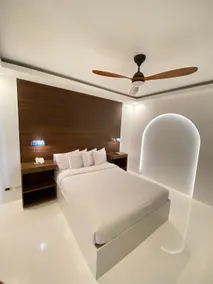 Buena Casa Hotel - Image 1