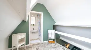 The Canal View Suites - Image 3