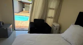 Joys House - Image 4