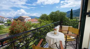 Ntina's house - Image 3