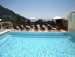 Hotel Flora - Image 2