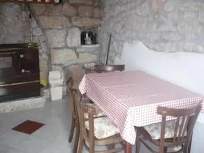 Holiday house Old Stone Cres, Island Cres - Image 4