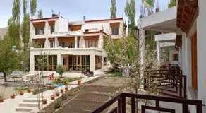 Niri-la Ladakh Leh - Image 2