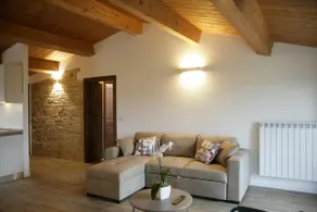 Maison Rosina con ampia vista in borgo del 1400 - Image 2