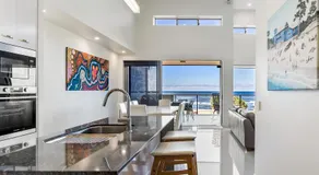 Beaches on Maroochy 1 Beach Parade - Image 2