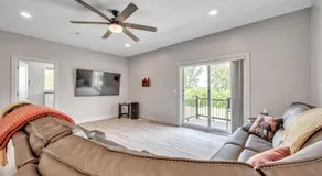 Peaceful 4br Barn Loft Escape - Image 2