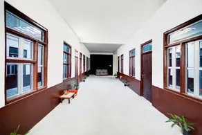 SPOT ON by OYO Hotel Lakshya Ghatampur - Image 3