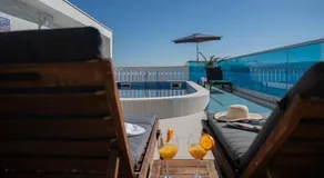 Sunny Hill Apartments with rooftop pool - Image 2
