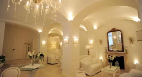 Minori Palace - Image 2