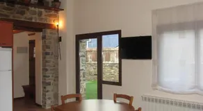 Villa Russell Hotel&Apartments - Image 4