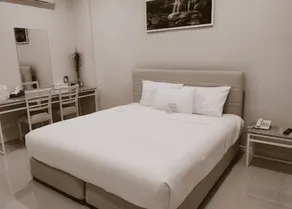 Siri Ville Hotel - Image 2