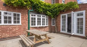 Radcliffe Studios - Image 4