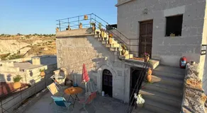 Katre Cave House - Image 5