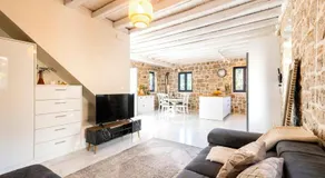 Kastro - Country Villa - Image 2