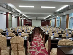 Xining Xihu Hotel - Image 3