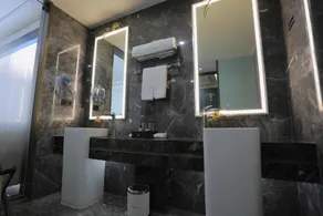 Urumqi Feshe Hotel - Image 2